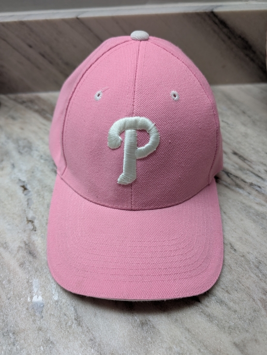 MLB Accessories - Pink Philadelphia Phillies Baseball Cap with White 'P' Embroidered